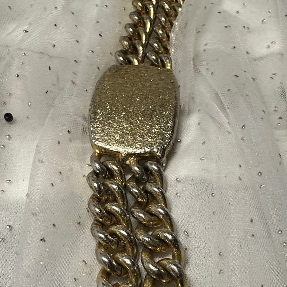 Miami Cuban Link ID bracelet (Heavy) - Picture 15 of 17